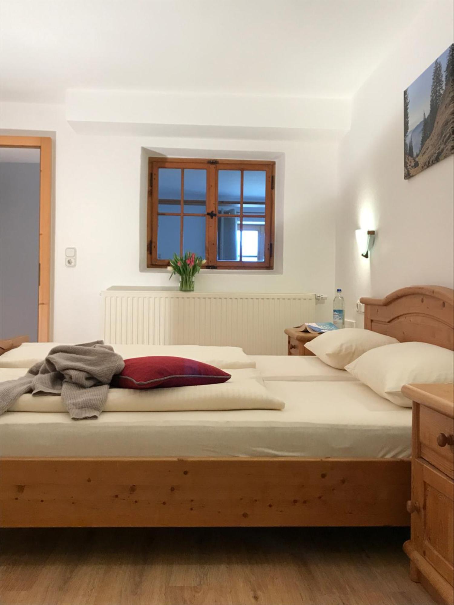 שליירסי Gaestehaus Hotel Maria Theresia מראה חיצוני תמונה