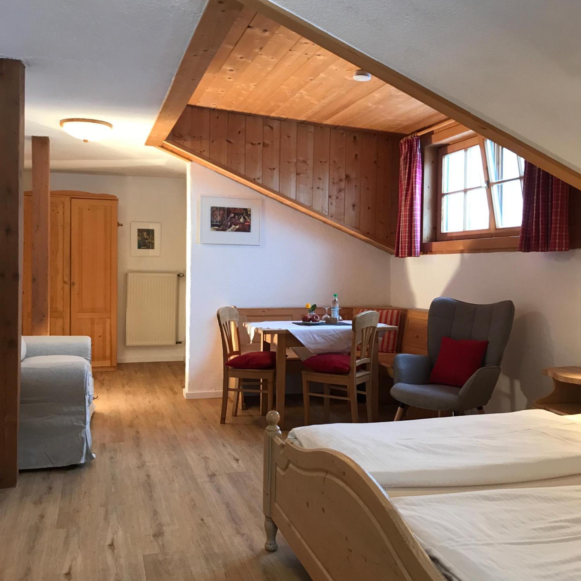 שליירסי Gaestehaus Hotel Maria Theresia מראה חיצוני תמונה